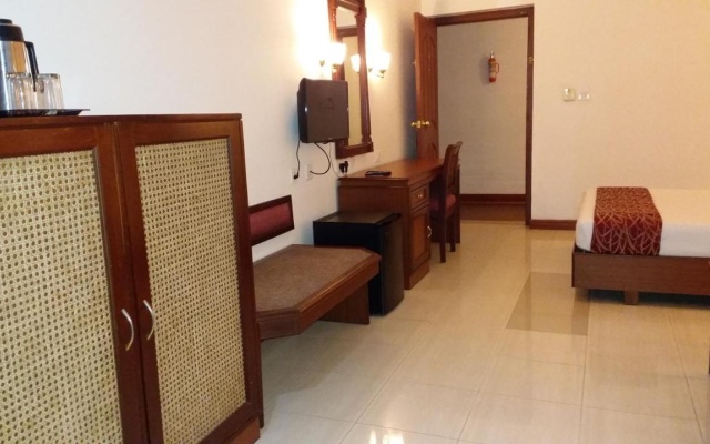Issacs Residency