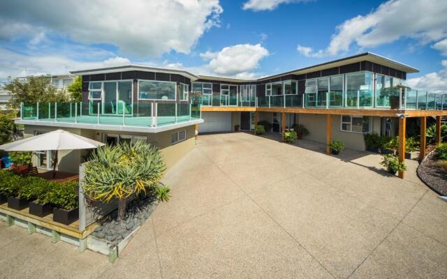 Tahi Lodge - Matakana Coast