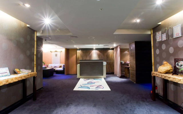 H.M.Hotel