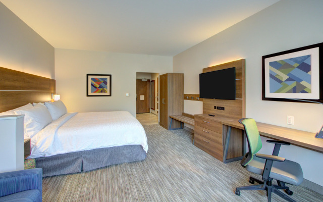 Holiday Inn Express & Suites Charlotte Southwest by IHG