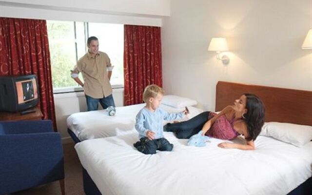 Airport Inn Gatwick