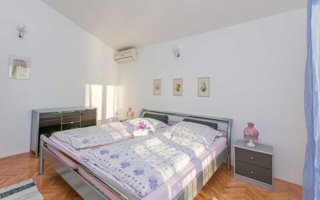 Apartments Ana Maria