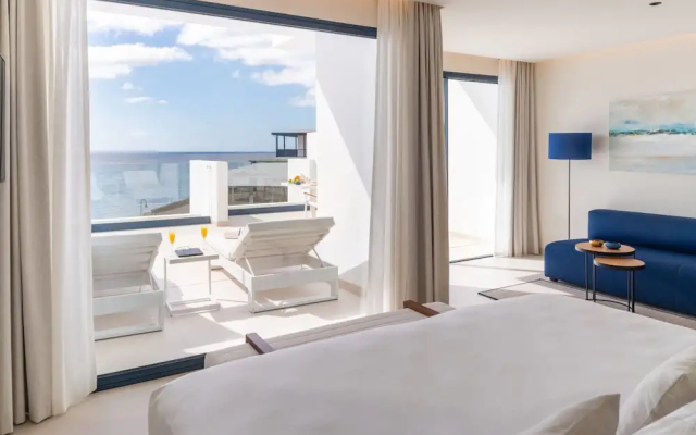 Royal Marina Suites Boutique Hotel