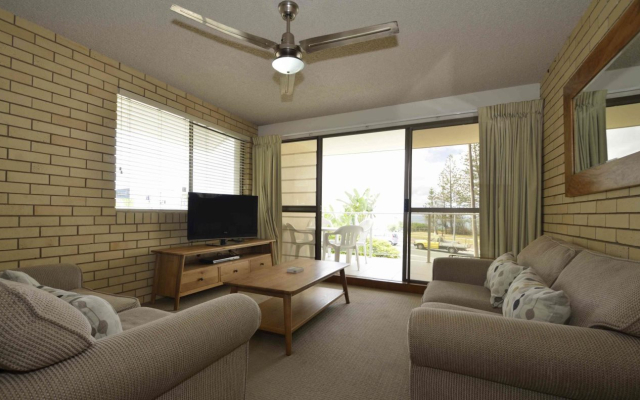 Breeze Mooloolaba Beach
