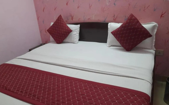Airport Hotel Parikshit Palace