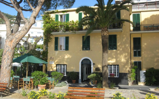 Hotel Beau Rivage