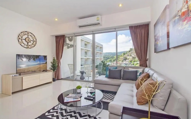 Chic Condo Karon by RESAVA