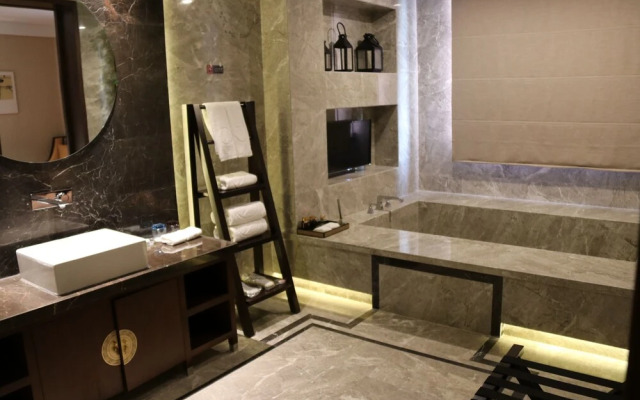 Zhuo Run Hot Spring Jian Guo Hotel