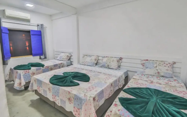 La Gloria House