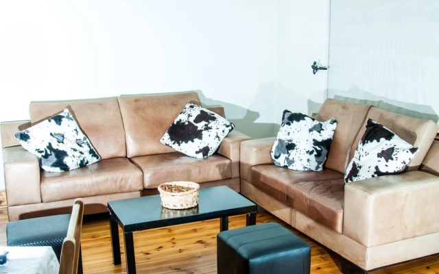 Ui Elemea Suites