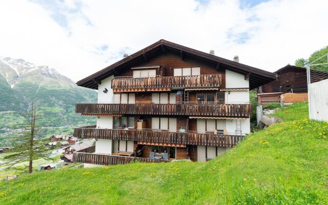Snug Holiday Home in Grächen With Balcony, Parking and Lift