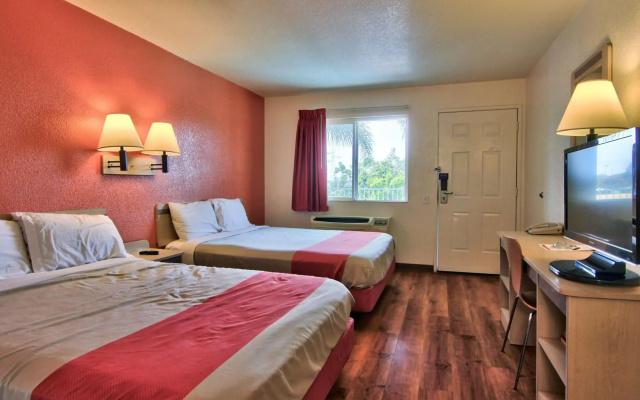 Motel 6 Sacramento, CA - South Sacramento & Elk Grove