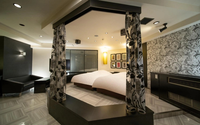 Royal Hotel Uohachi Bettei