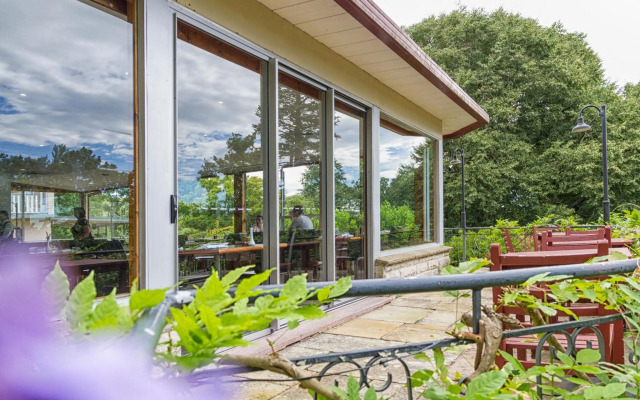 Nesuto Leura Gardens Hotel