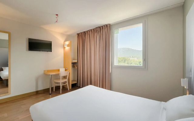 B&B HOTEL Marseille Aéroport Saint-Victoret