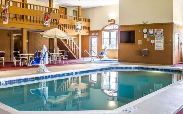 Quality Inn Mauston I-90