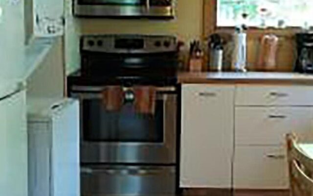 Wedgwood Manor and Glamping Retreat