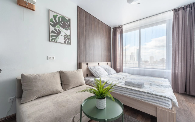 AHause на Малышева 42а