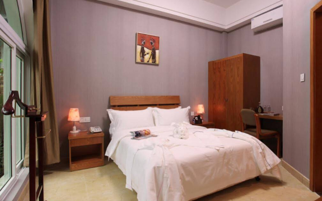 Phoenix Villa