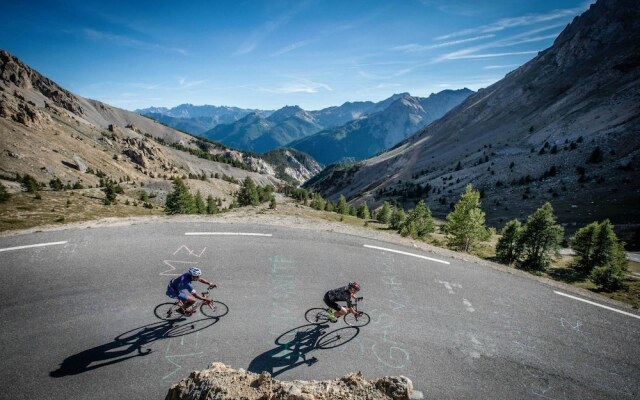 Chalet La Cime des Peyrons 2