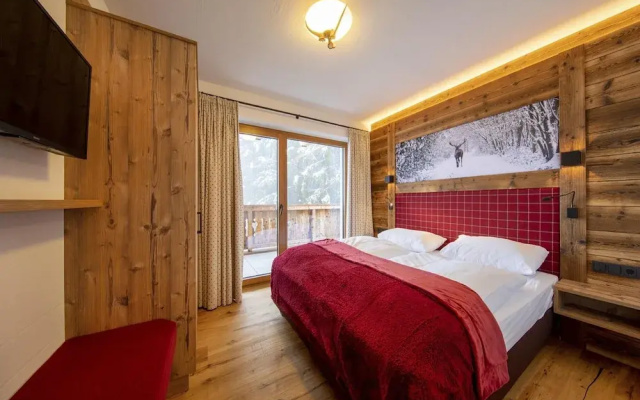 Chalet in Neukirchen Near Wildkogel Ski Slope