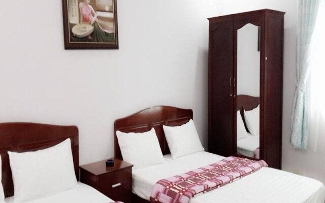 Hang Hoa Hotel