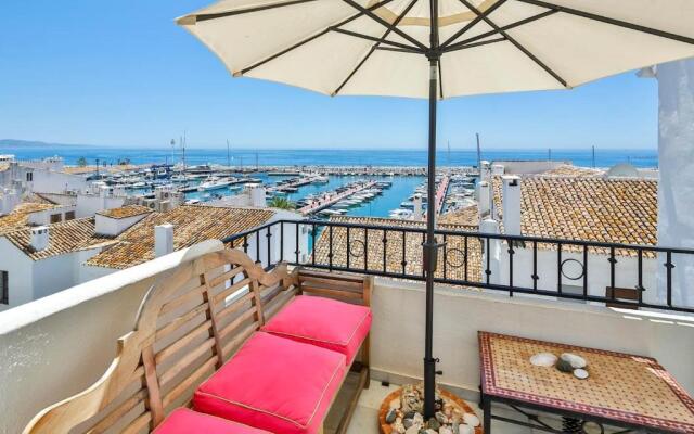 Puerto Banus Harbour View Apartment