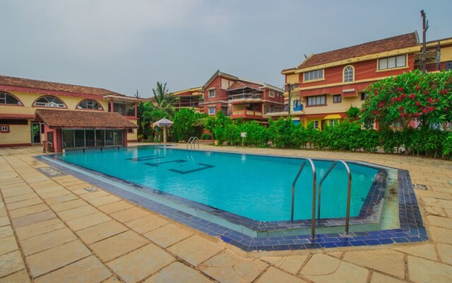 OYO 14906 Home 1BHK With Pool Carmona Beach