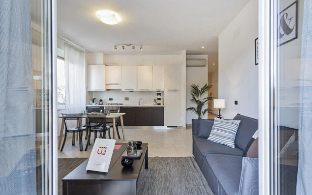 Shelley Apartments by Wonderful Italy - Tree