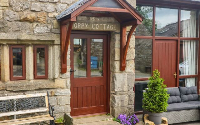 Poppy Cottage