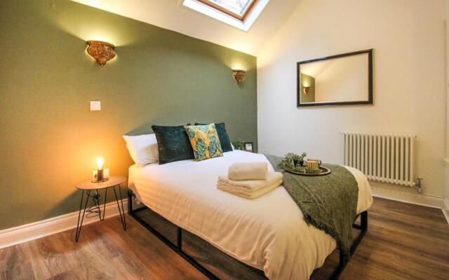 3 Bedroom City Centre Townhouse