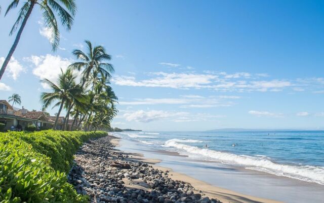 Puamana 35-2 by RedAwning