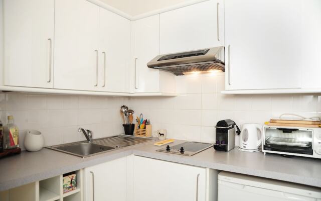 Studio Splendid Five Stars Holiday House