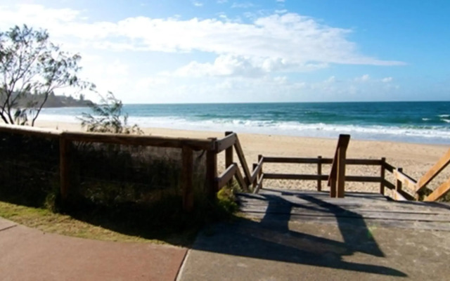 Merrima Court Holidays