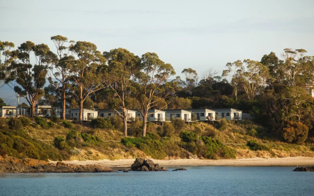 Swansea Beach Chalets