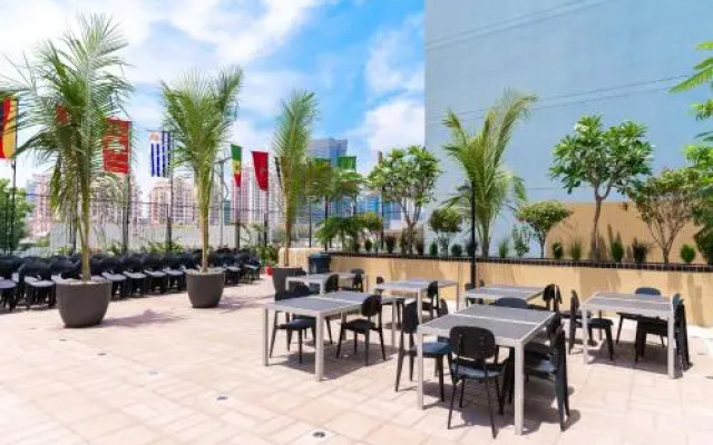 Emirates Sports Hotel Apartments