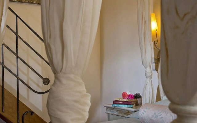 Ionas Boutique Hotel