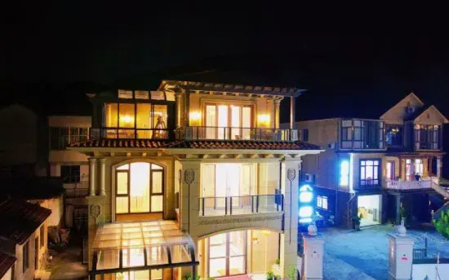 Pomegranate Courtyard Homestay