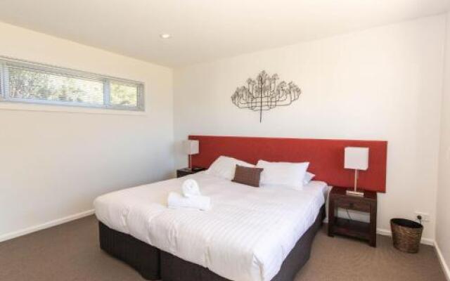 Silvermist, 17 Poley Cow Lane