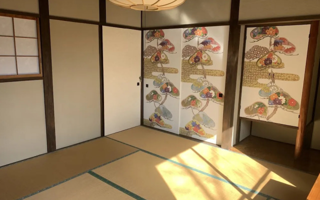 Tanigawa Valley Lodge & Coffee Roastery