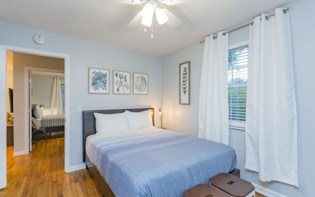 Quaint Music City Bungalow Retreat