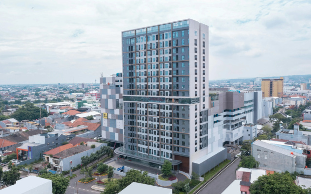 Somerset Queen City Semarang