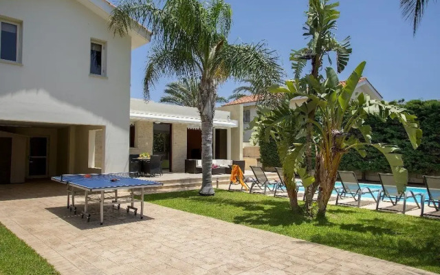 Pervolia Beach Villa Anthea Pervolia 1