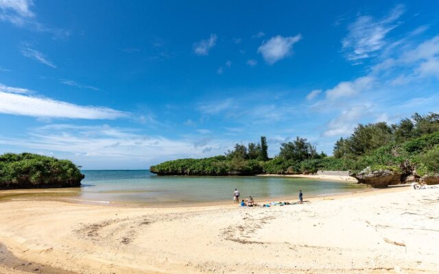 Island Breeze