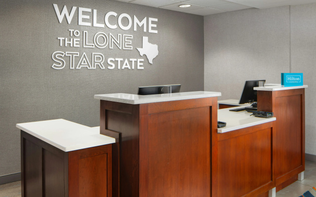 Hampton Inn & Suites El Paso-Airport