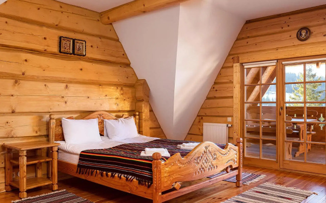 Апарт-Готель "Панщина"