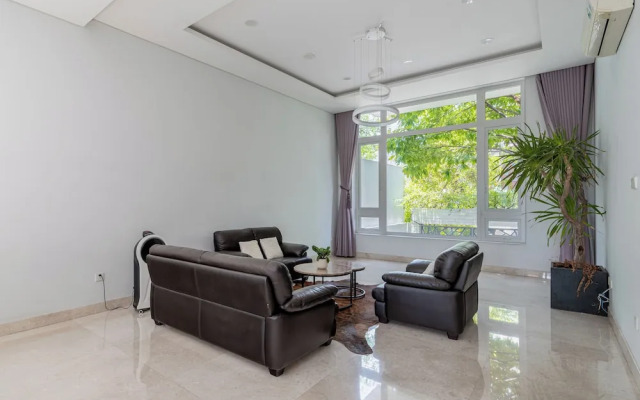 Thao Dien Garden Villa 5BR Luxury Oasis