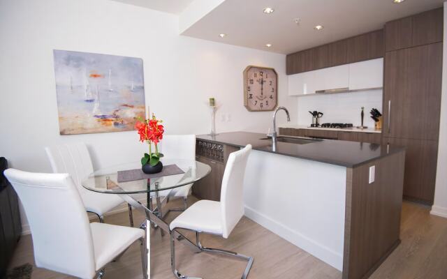 Executive Suites by Roseman - Riverfront