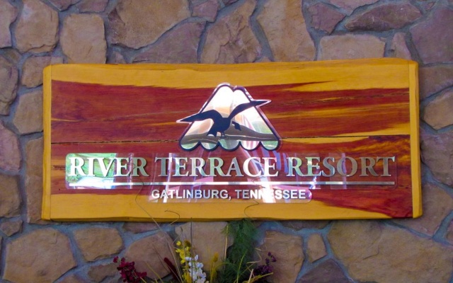 River Terrace Resort & Convention Center