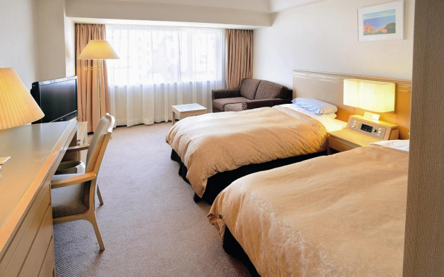 Bandai Silver Hotel – Guest Rooms – Niigata